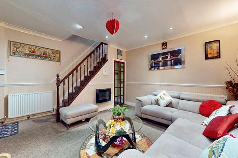 2 bedroom terraced house for sale, Woodrow Avenue, Hayes UB4