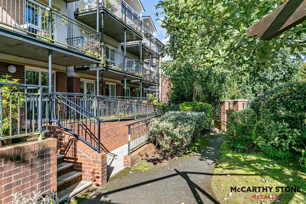 Communal Deck
