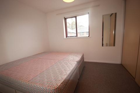 1 bedroom terraced house to rent, Langtons Meadow, Slough SL2