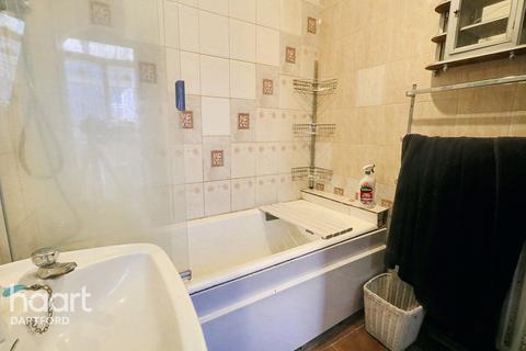 30 Detling Road, Northfleet, Gravesend, DA11 8DH