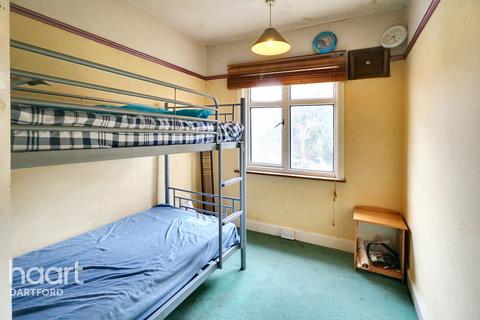 30 Detling Road, Northfleet, Gravesend, DA11 8DH