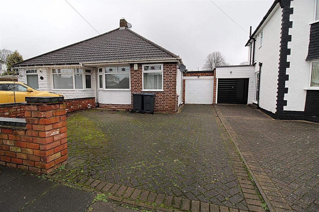 Front Garden/Driveway