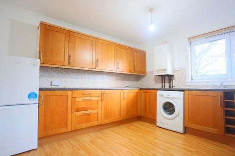 2 bedroom flat to rent, Oxgangs Place, Oxgangs, Edinburgh, EH13