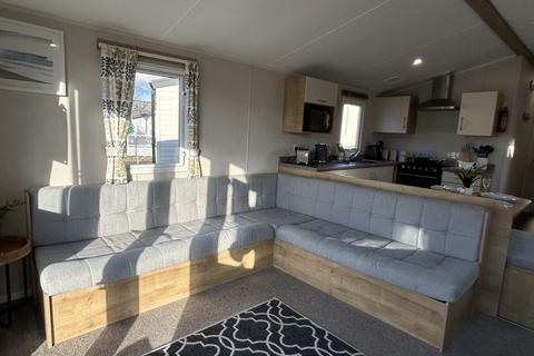 2 bedroom static caravan for sale, Suffolk Sands Holiday Park