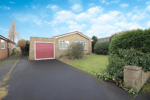 3 bedroom detached bungalow for sale, Ninelands Spur, Leeds LS25