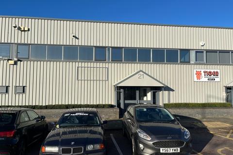 Warehouse to rent, Milton Keynes MK12