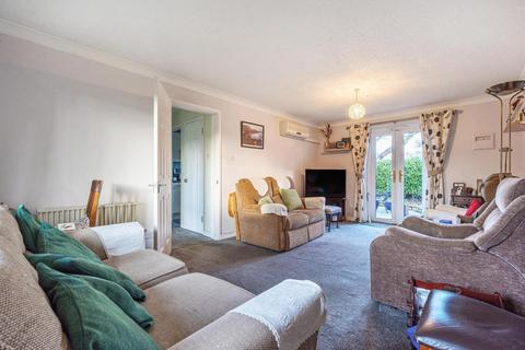33 Beechgate, Witney, OX28 4JL