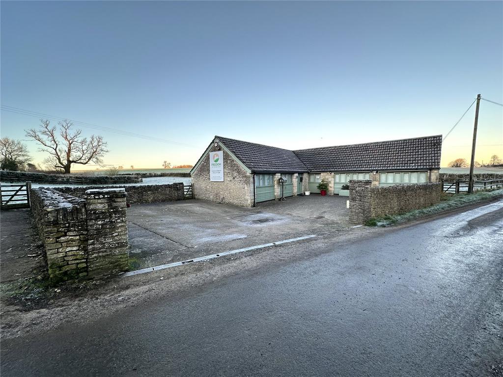Dodington Ash, South Gloucestershire... Office - £1,750 pcm (£404 pw)
