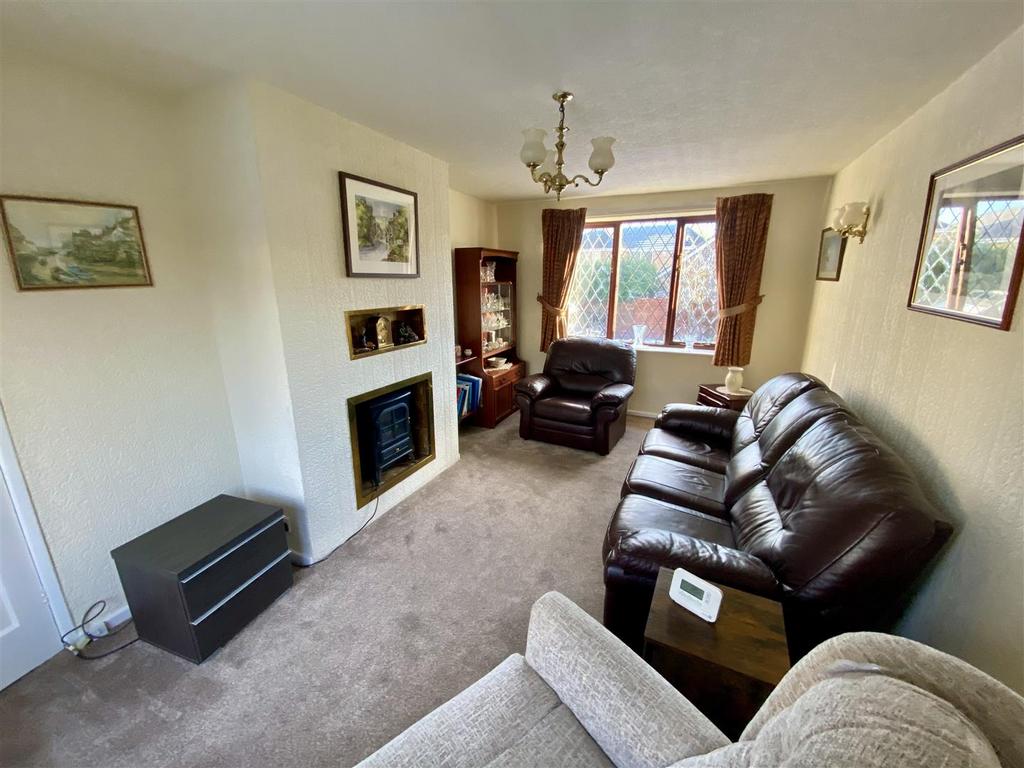 Bramleys Estate Agents - Sykes Avenue - Mirfield (