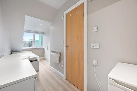 1 bedroom house of multiple occupation to rent, Westland Road, Watford, Hertfordshire