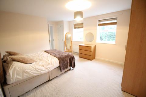 2 bedroom apartment to rent, 11 Brandwood Crescent, Birmingham B30