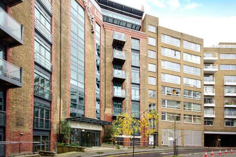 3 bedroom apartment to rent, Tea Trade Wharf, Shad Thames, London, SE1