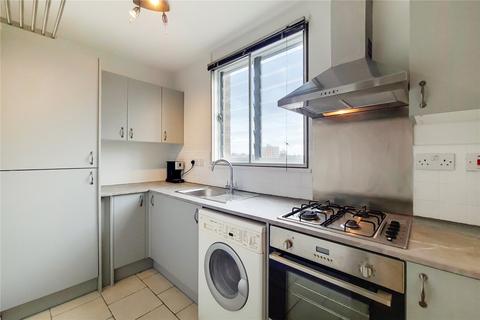 1 bedroom flat to rent - Sylva Court, 79 Putney Hill, London