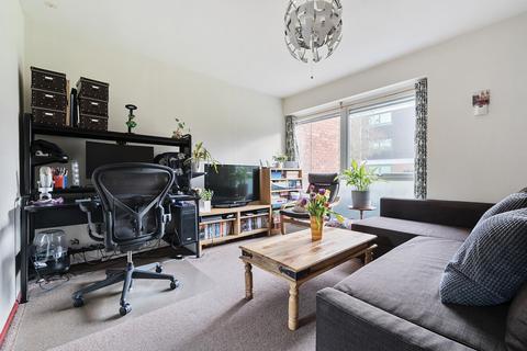 2 bedroom maisonette for sale, Parkside Road, Reading, Berkshire