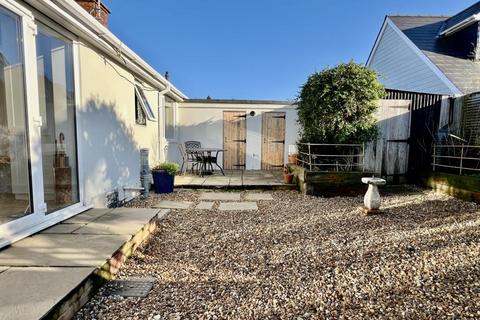 2 bedroom bungalow for sale, Cloughs Road, Ringwood, BH24 1UX