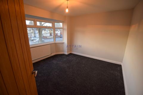 3 bedroom semi-detached house to rent, Osmaston Road, Derby DE24