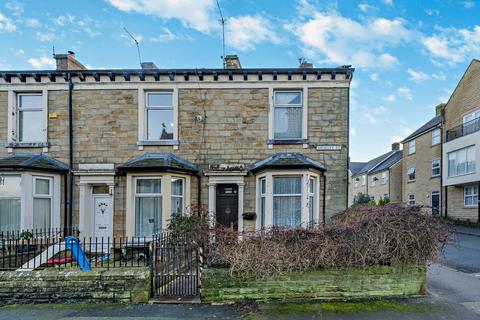 2 bedroom end of terrace house for sale, Smalley Street, Burnley, BB11