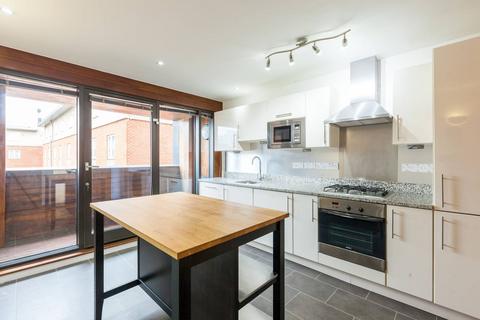 1 bedroom flat for sale, Bell Yard Mews, London Bridge, London, SE1