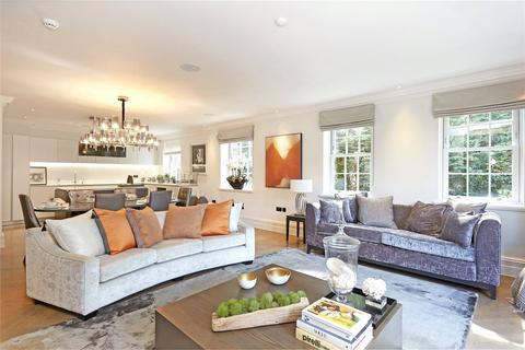 2 bedroom apartment for sale, Oxshott Lodge, Leatherhead Road, Leatherhead, Surrey, KT22