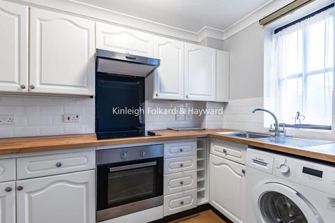 2 bedroom flat for sale, Magpie Hall Lane, Bromley