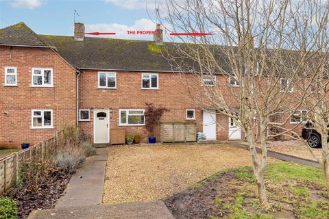8 The Close, Hampton Lucy, Warwick, CV35 8AY