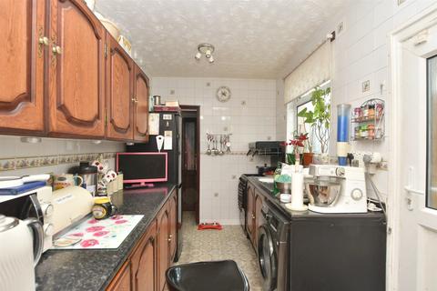 3 bedroom terraced house for sale, Berridge Road, Sheerness, Kent