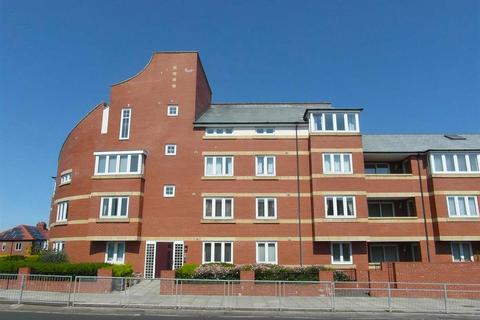 2 bedroom apartment for sale, The Leas, Monkseaton