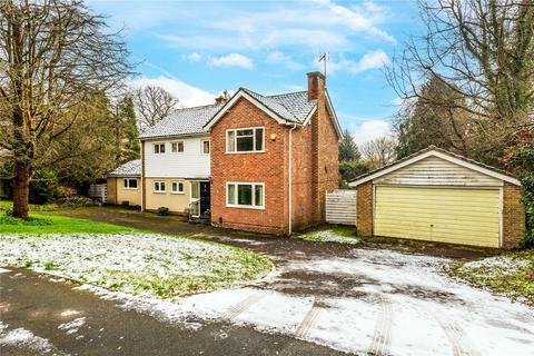 4 bedroom detached house for sale, Fairlawn Drive, Redhill, Surrey, RH1