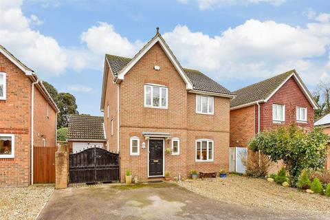 4 bedroom detached house for sale, Ash Tree Close, Birchington, Kent