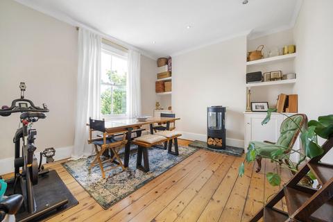 3 bedroom flat for sale, Josephine Avenue, SW2