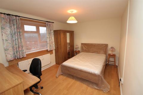 2 bedroom apartment to rent, Sir Henry Parkes Road, Coventry CV4