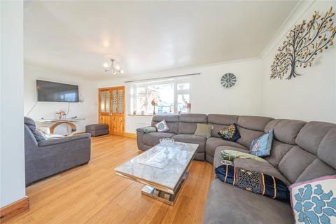 3 bedroom bungalow for sale, High Ash Crescent, Leeds, West Yorkshire