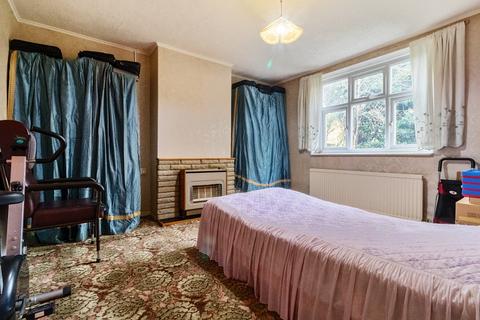 2 bedroom terraced house for sale, Watling Avenue, Edgware, Ha8