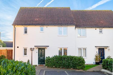 3 bedroom semi-detached house for sale, Almond Road, Dunmow