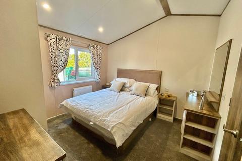 2 bedroom park home for sale, Oyster Bay Coastal and Country Retreat