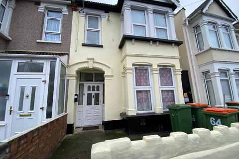 2 bedroom flat to rent, 64A Skeffington Road London E6 2NB