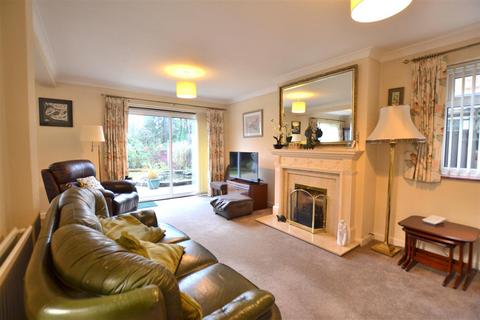 4 bedroom detached house for sale, Longmead, Fleet GU52