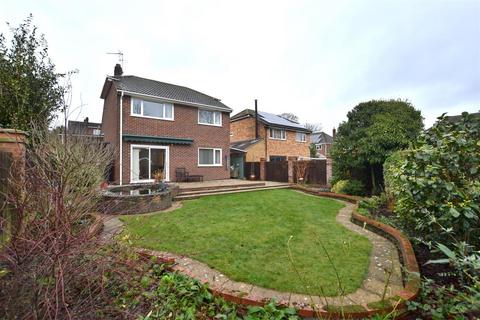 4 bedroom detached house for sale, Longmead, Fleet GU52