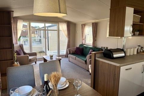 2 bedroom static caravan for sale, Par Sands Coastal Holiday Park