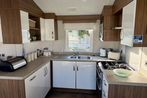 2 bedroom static caravan for sale, Par Sands Coastal Holiday Park