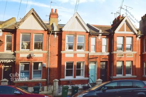 2 bedroom apartment to rent, Dyke Road Drive Brighton BN1