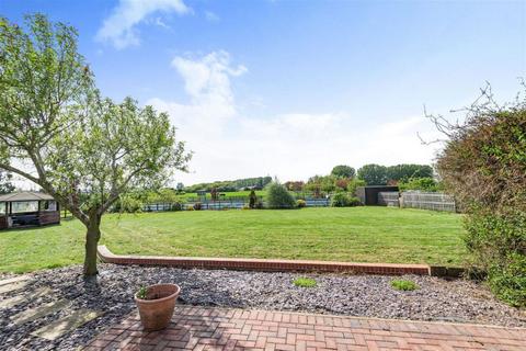 3 bedroom equestrian property for sale, West Drove South, Wisbech