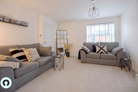 48 Betteridge Drive, Sutton Coldfield, B76 1FN