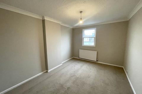 2 bedroom flat to rent, St Aubyns, Hove, East Sussex