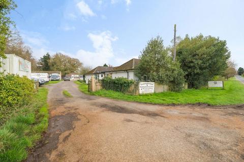 3 bedroom detached bungalow for sale, Caistor Road, Middle Rasen