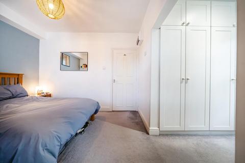 1 bedroom flat for sale, Oberstein Road, Battersea