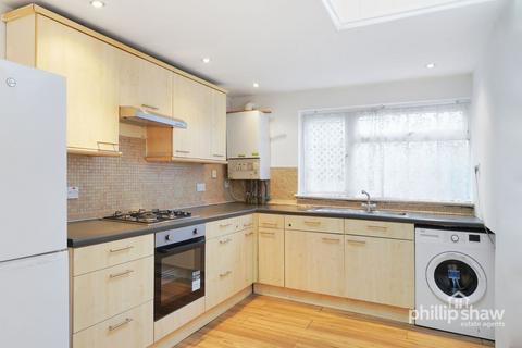 1 bedroom flat for sale, Whitefriars Avenue, Harrow, HA3