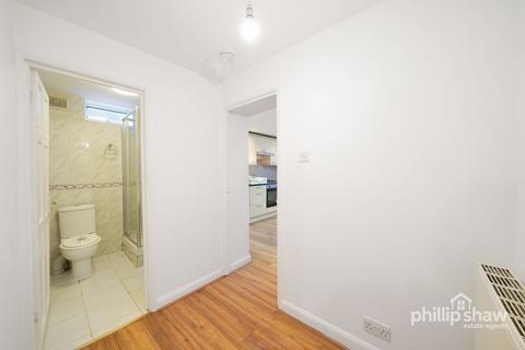 66a Whitefriars Avenue, Harrow, HA3 5RN