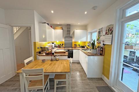 3 bedroom end of terrace house for sale, Hollingdean Terrace, Brighton BN1