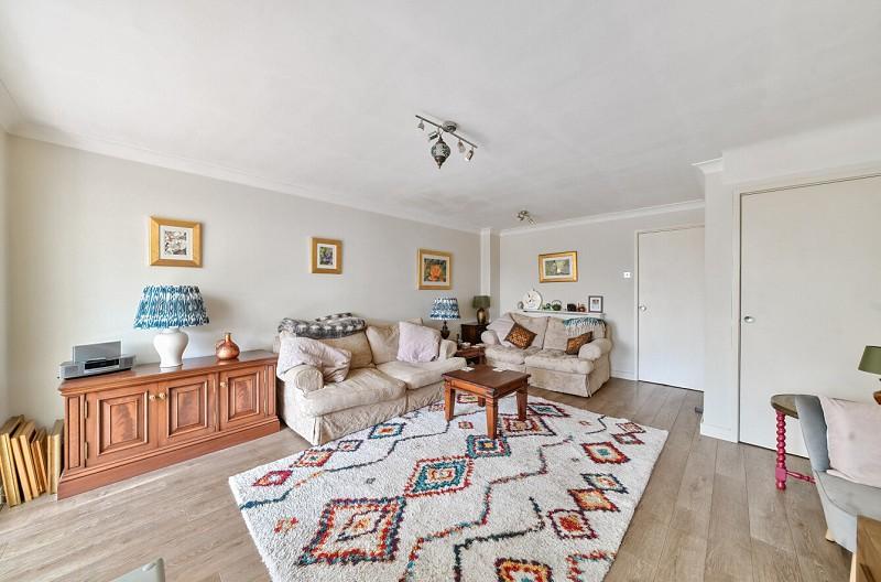 Open Plan Family, Dinning &amp; Kitchen